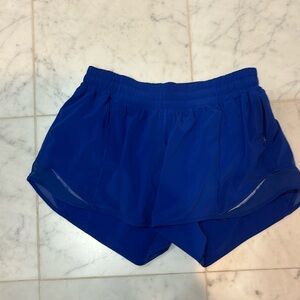Lululemon Hotty Hot Shorts LR 4” blue